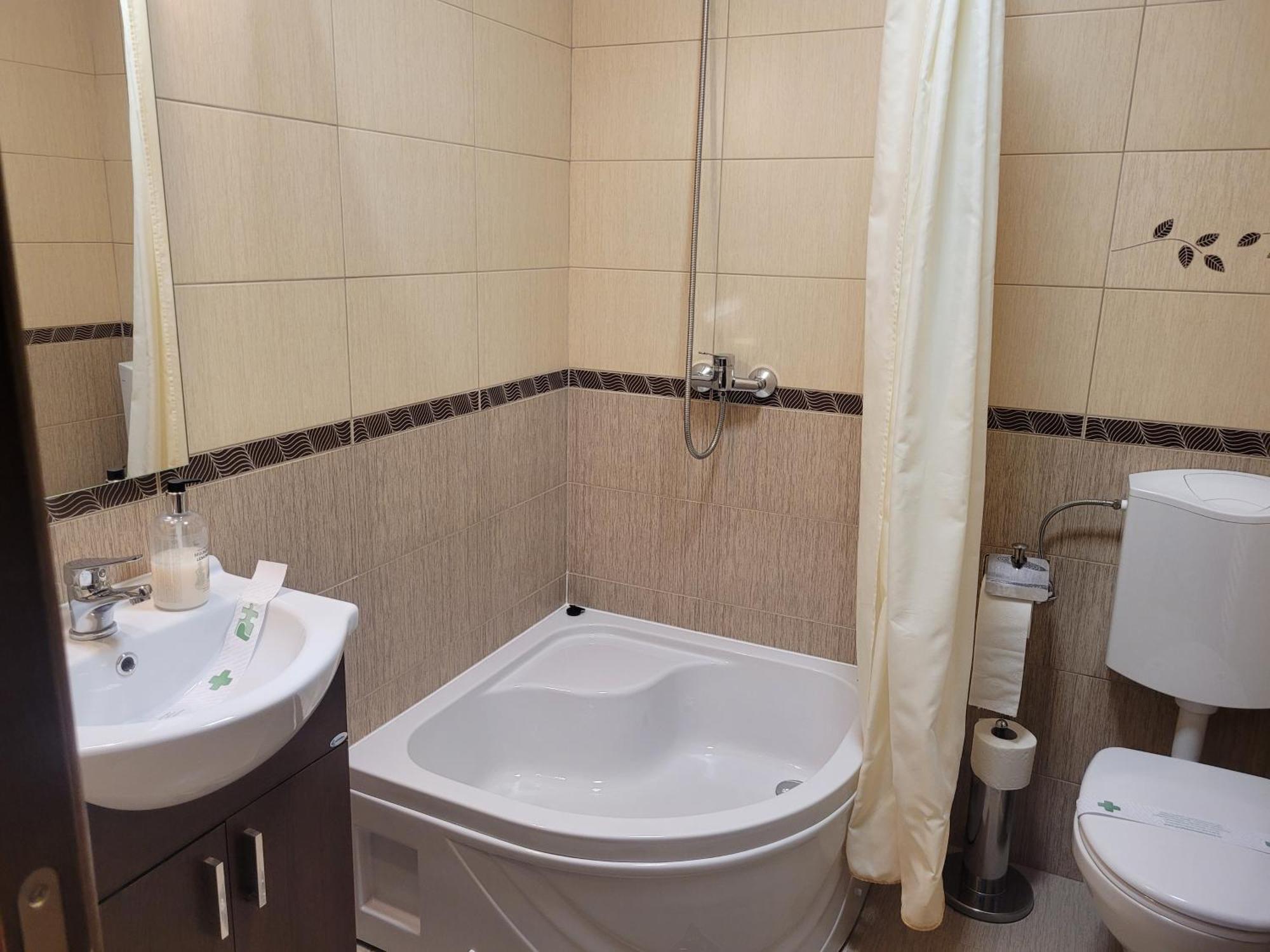 The White House Sohodol Hotel Sohodol  Екстериор снимка